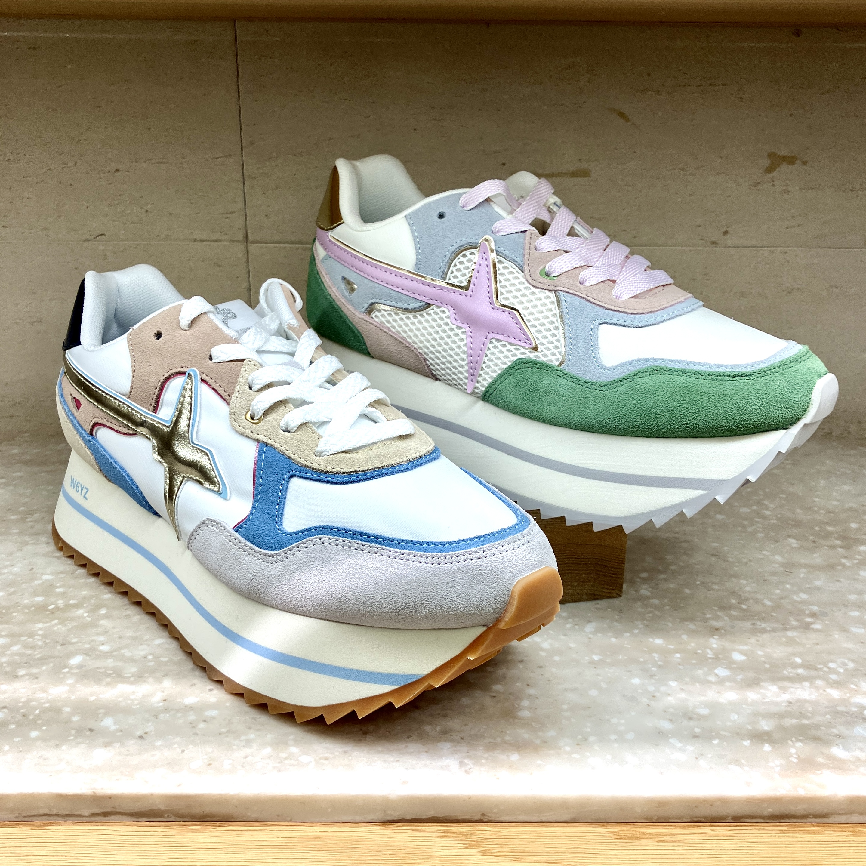 春色スニーカー🍀 | 元町シューズテラス(婦人くつ） | 大丸神戸店公式 SHOP BLOG