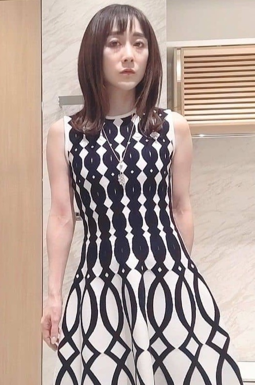 🌟主役級🌟ANTONINO VALENTI 幾何ワンピース👗🩰*° | エッセンスオブアナイ | 大丸神戸店公式 SHOP BLOG